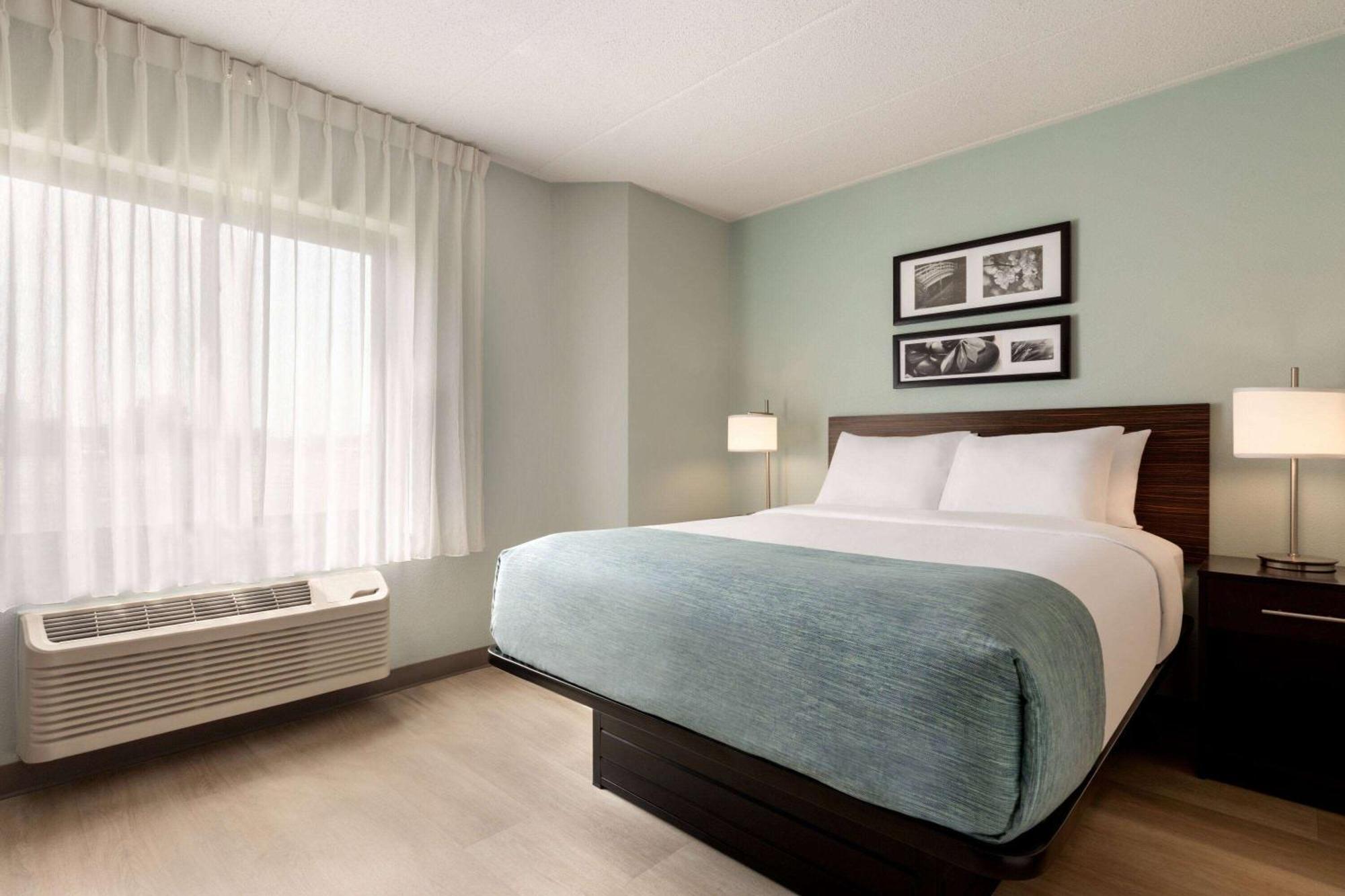 Wingate By Wyndham 3* Salisbury