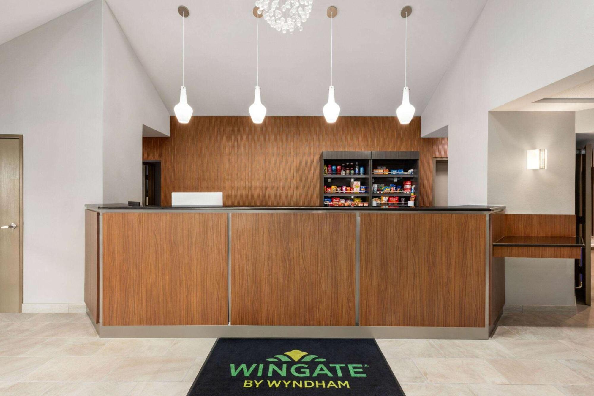 Hotel Wingate By Wyndham 3*